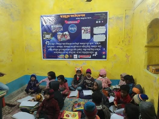 Volunteers helping community